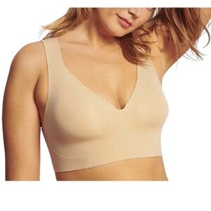 Evelyn and Bobbie Evelyn bra